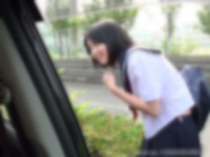 【無修正】激カワ女子校生をナンパしたら車内でフェラ抜きしてくれた！